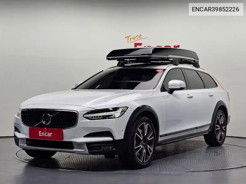 Volvo V90 2017 года выпуска