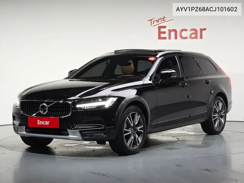 Volvo V90 2017 года выпуска