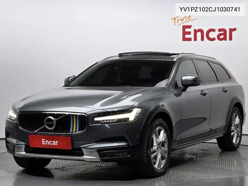 Volvo V90 2018 года выпуска