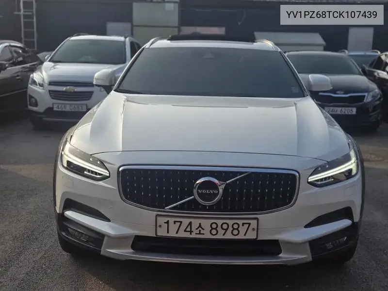 Volvo V90 2018 года выпуска