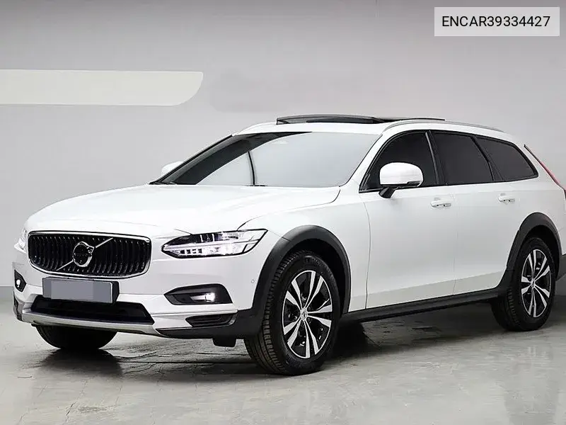 Volvo V90 2023 года выпуска