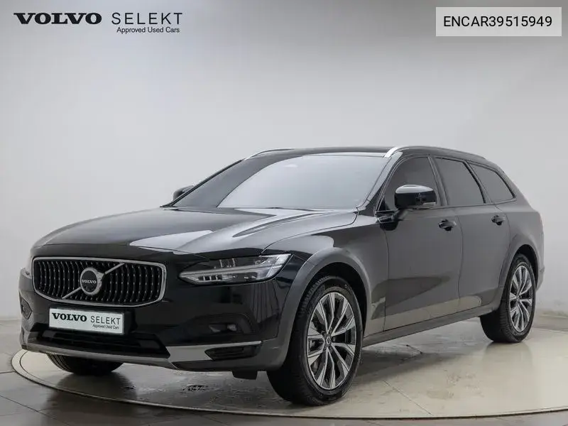 Volvo V90 2024 года выпуска