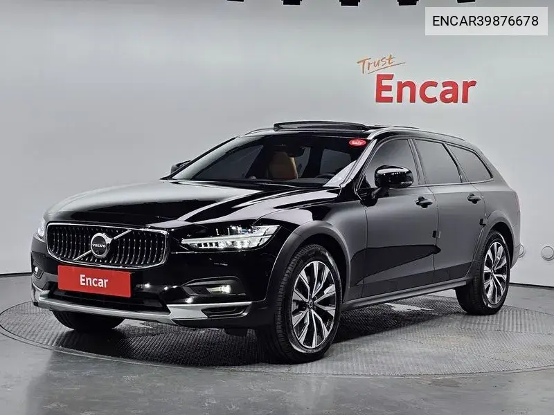 Volvo V90 2024 года выпуска