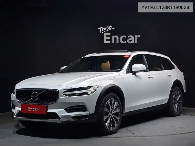 Volvo V90 2024 года выпуска