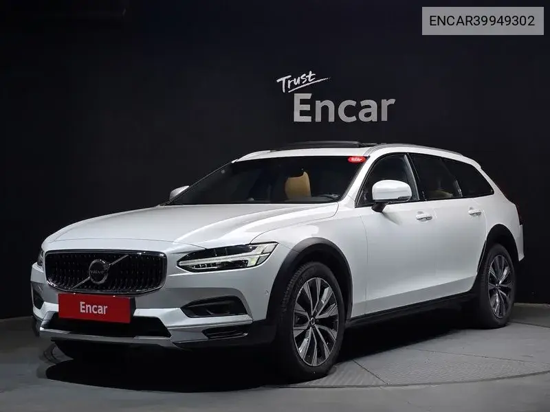 Volvo V90 2024 года выпуска