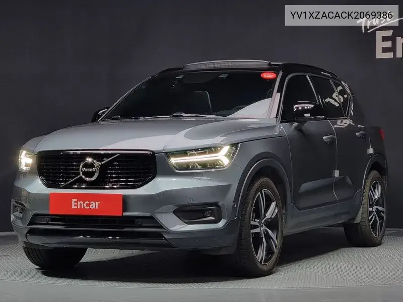 Volvo XC40 2018 года выпуска
