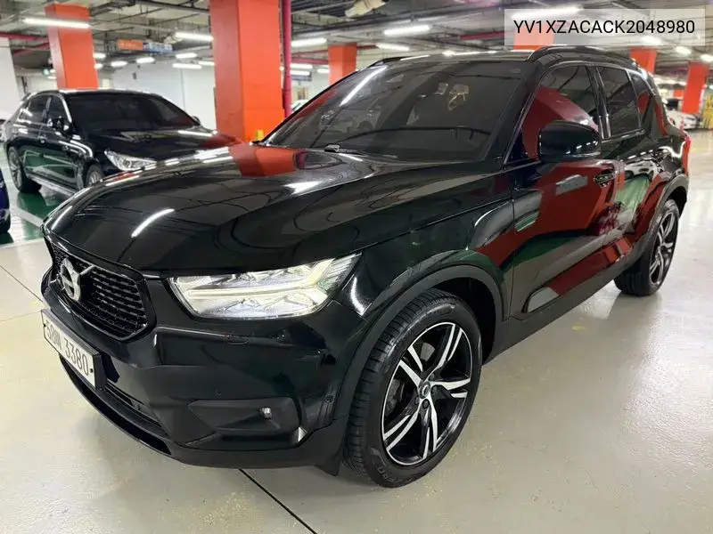 Volvo XC40 2018 года выпуска