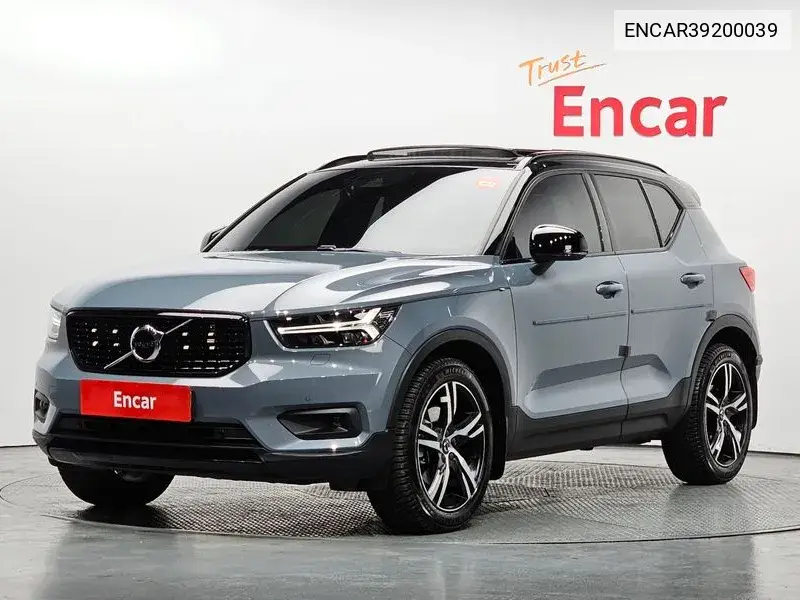 Volvo XC40 2019 года выпуска