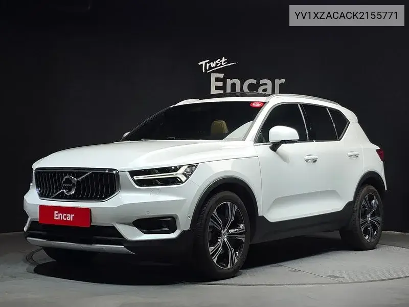 Volvo XC40 2019 года выпуска