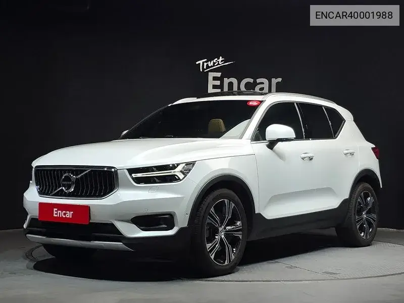 Volvo XC40 2019 года выпуска