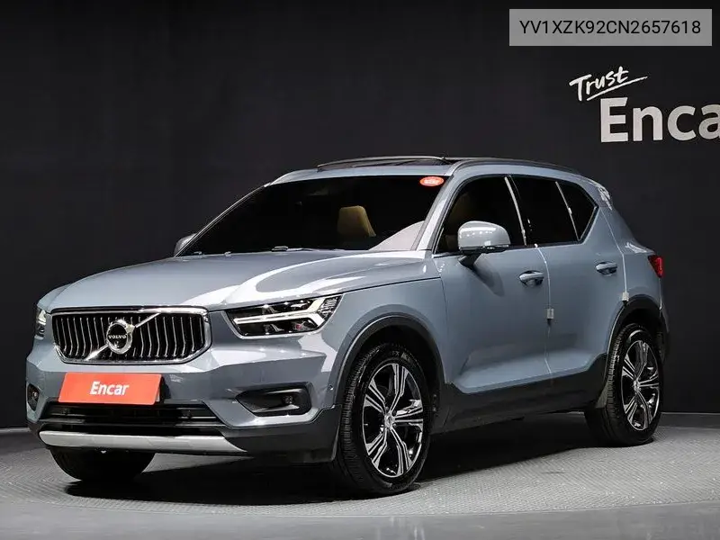 Volvo XC40 2021 года выпуска