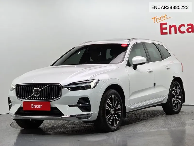 Volvo XC60 2021 года выпуска
