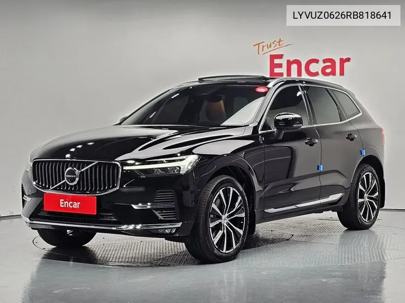 Volvo XC60 2024 года выпуска