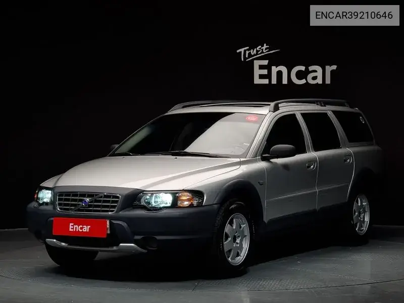 Volvo XC70 2004 года выпуска