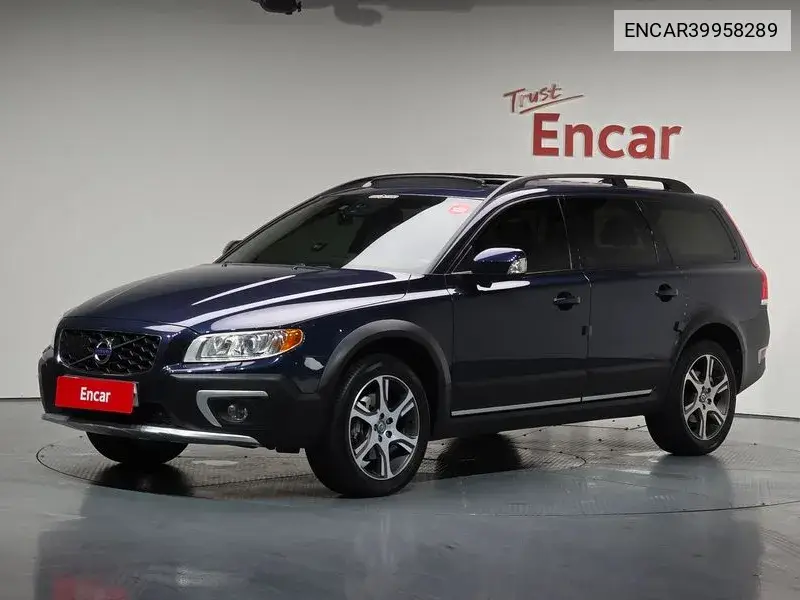 Volvo XC70 2013 года выпуска