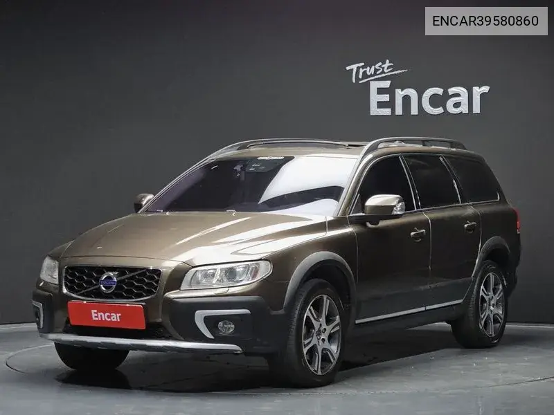Volvo XC70 2015 года выпуска