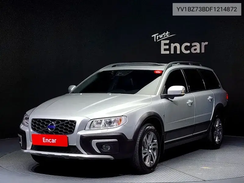 Volvo XC70 2015 года выпуска