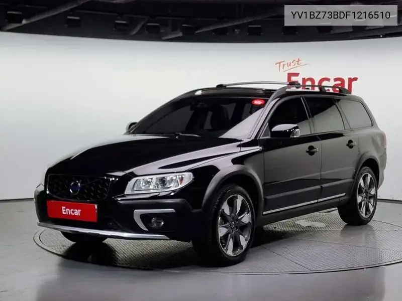 Volvo XC70 2015 года выпуска