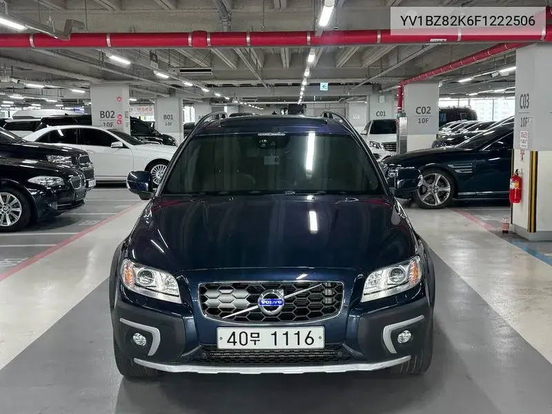 Volvo XC70 2015 года выпуска