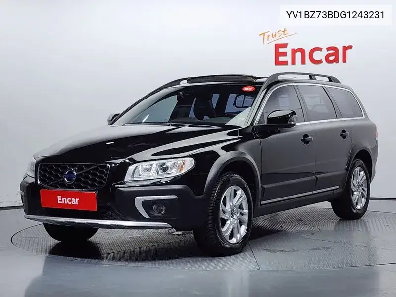 Volvo XC70 2015 года выпуска