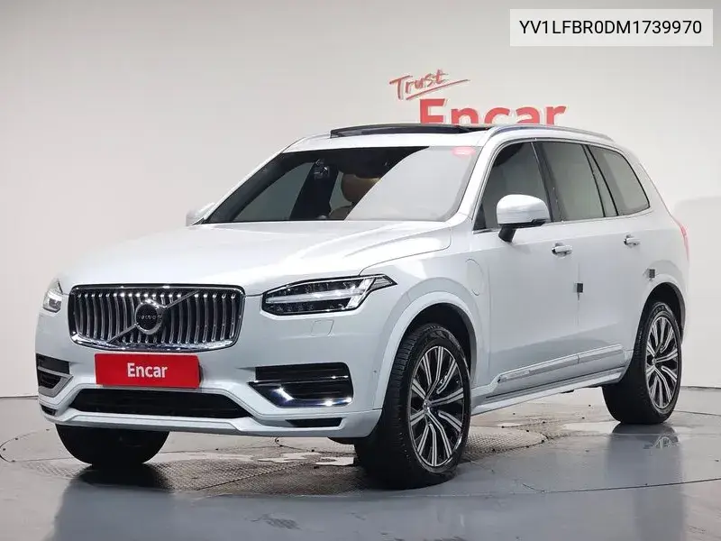 Volvo XC90 2021 года выпуска